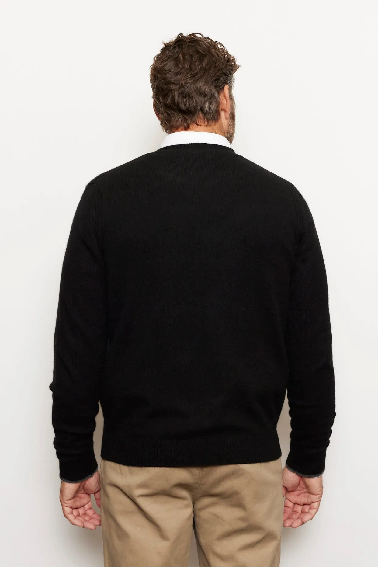 Jules Cashmere Sweater in Black