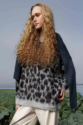 Leopard Print Brown Sweater – Crew Neck, Drop Shoulder, Fuzzy Texture, Relaxed Fit Knit